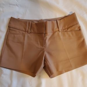 Women's Limited Khaki Shorts Size 2P